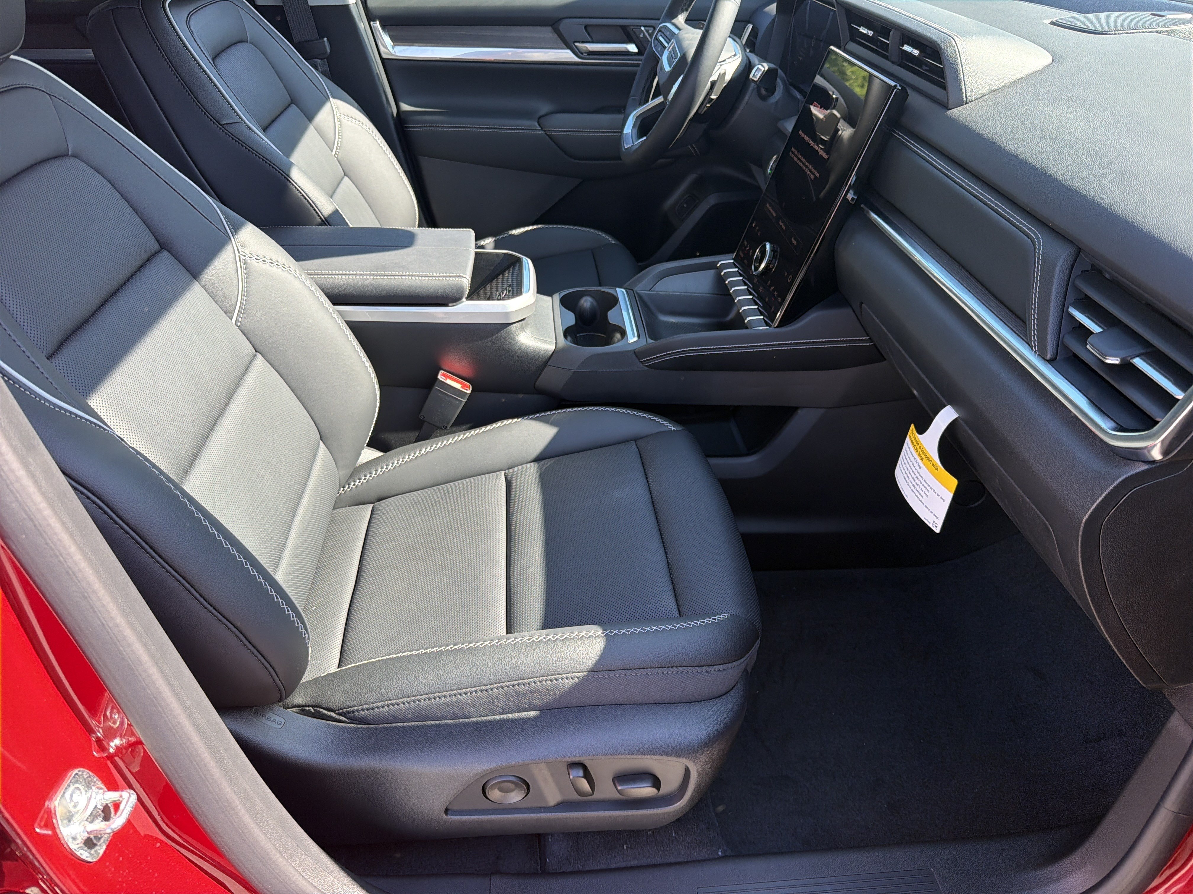 New 2026 GMC Terrain Denali AWD/4WD image 14