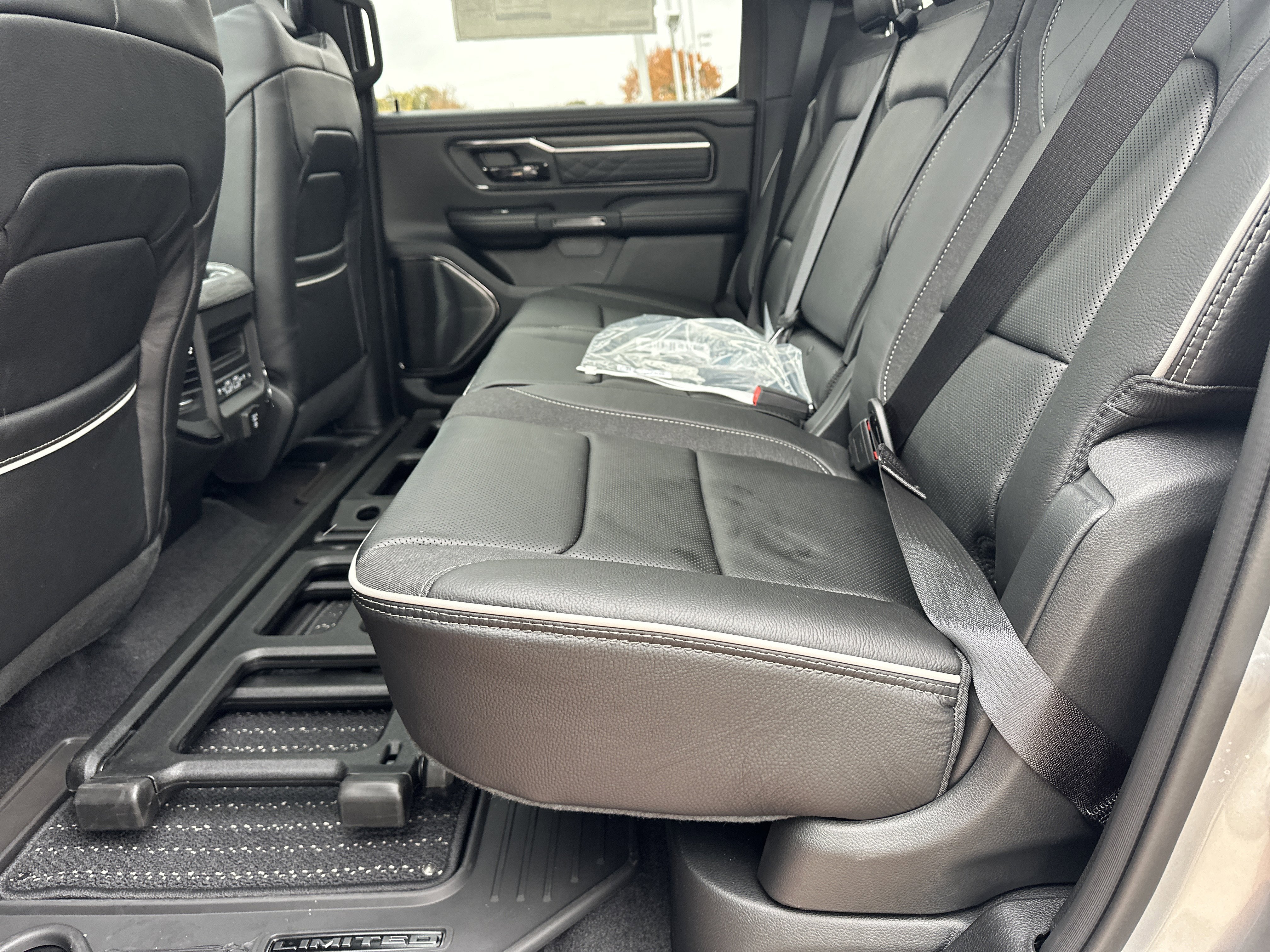 New 2026 RAM 1500 Limited image 14