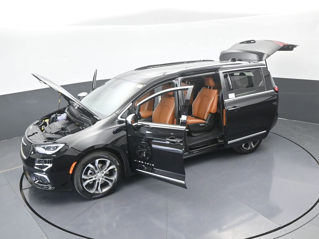 New 2026 Chrysler Pacifica Pinnacle image 72