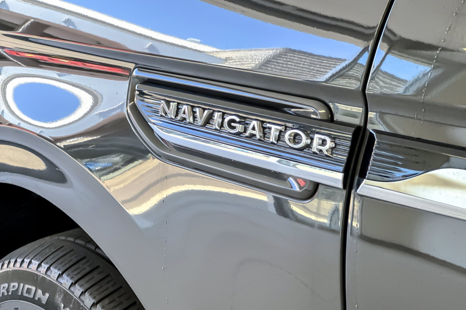 Certified 2024 Lincoln Navigator L Black Label AWD/4WD image 29