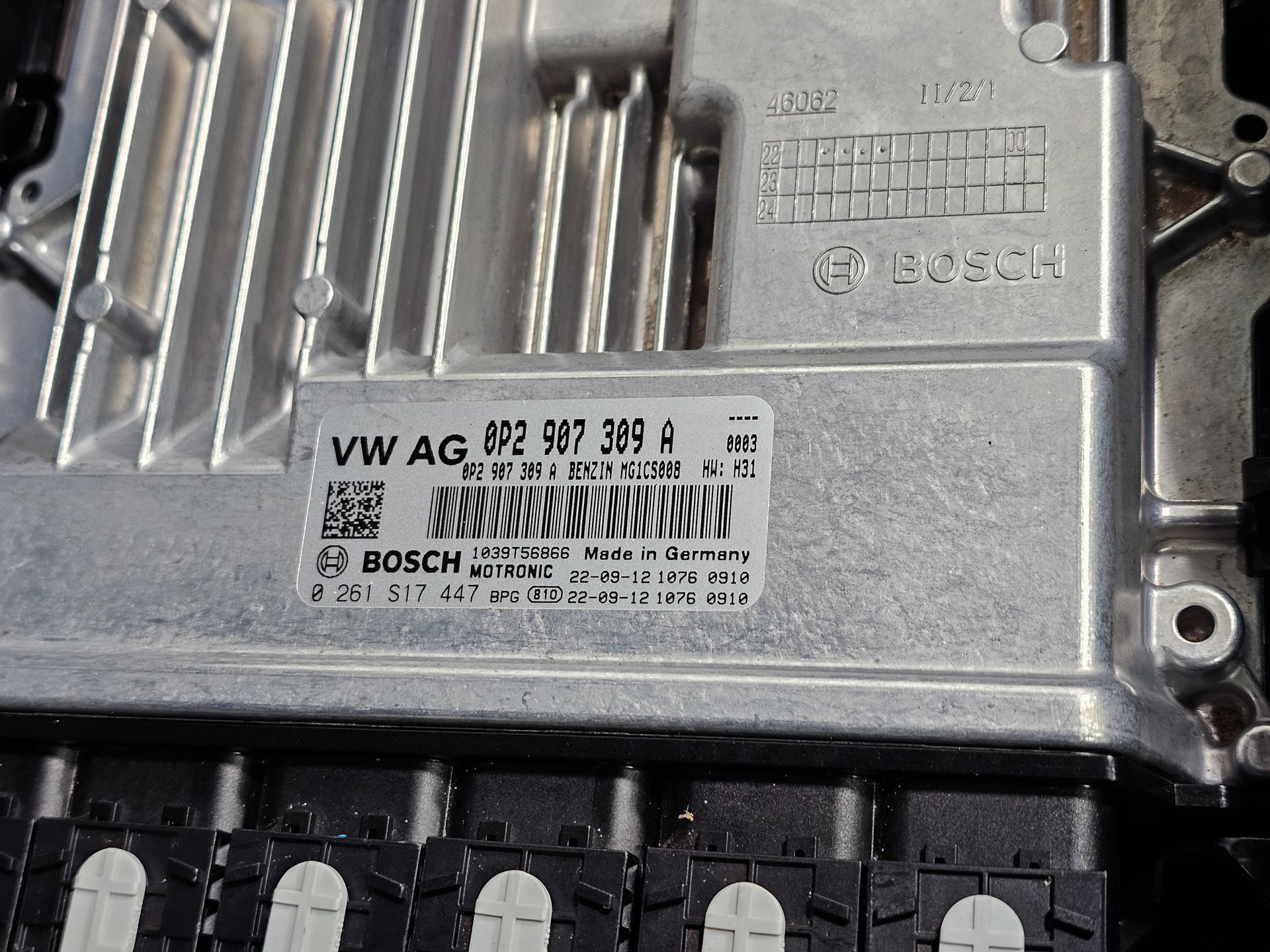 Used 2023 Bentley Bentayga Extended Wheelbase image 59