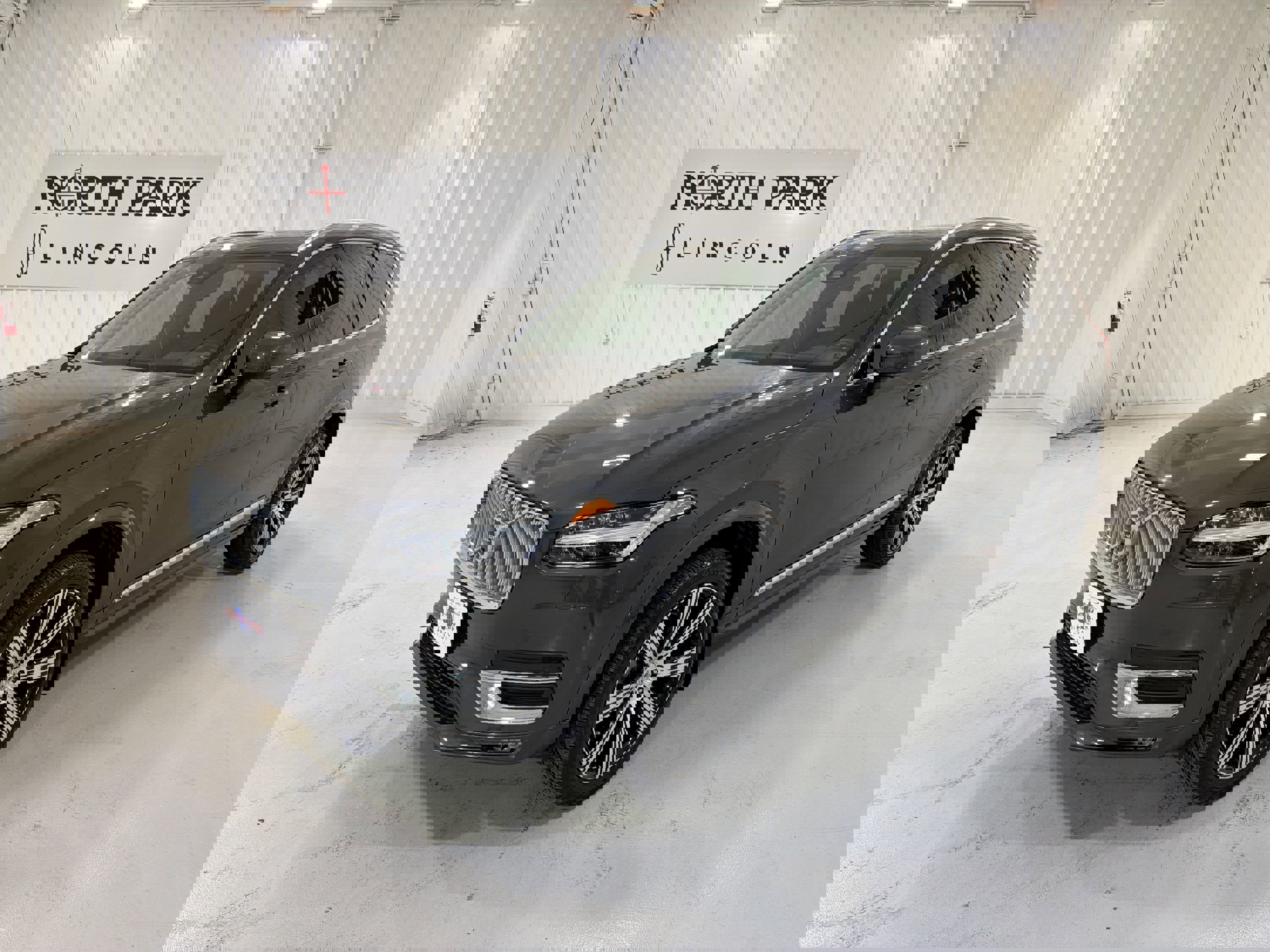 Used 2024 Volvo XC90 B5 Plus