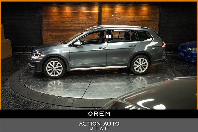 Used 2018 Volkswagen Golf Alltrack SE