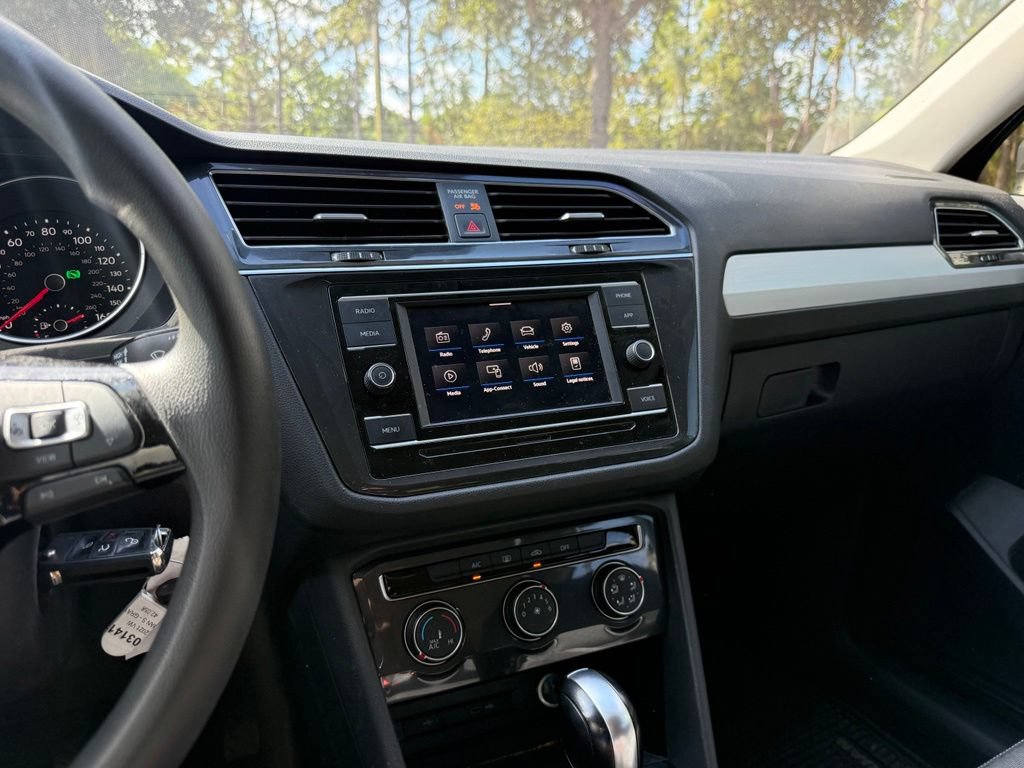 Used 2021 Volkswagen Tiguan S FWD image 24