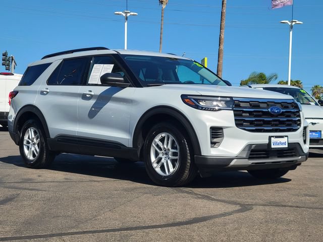 Used 2026 Ford Explorer Active RWD image 32