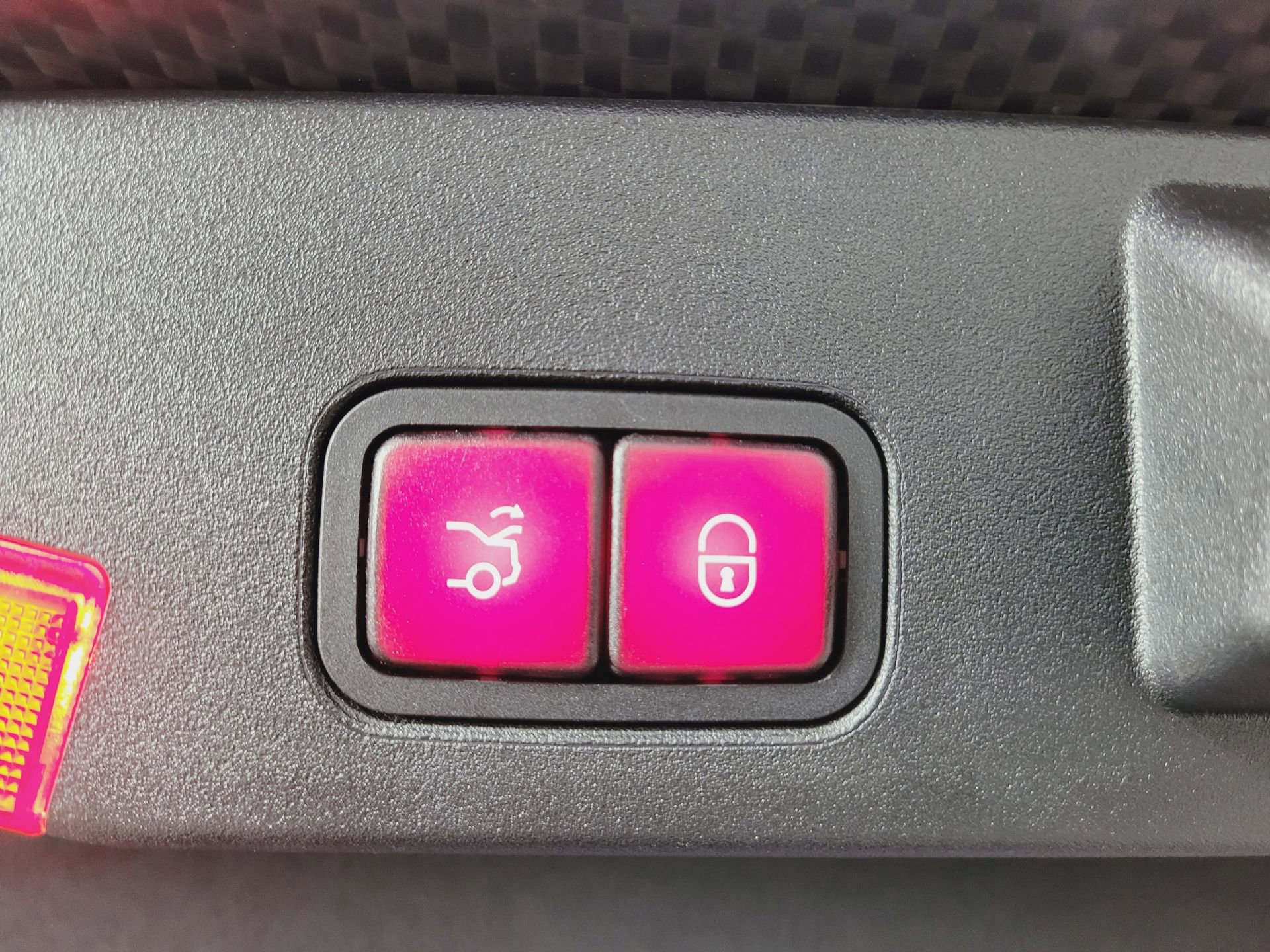 Used 2019 Mercedes-Benz SL 63 AMG SL 63 AMG image 16