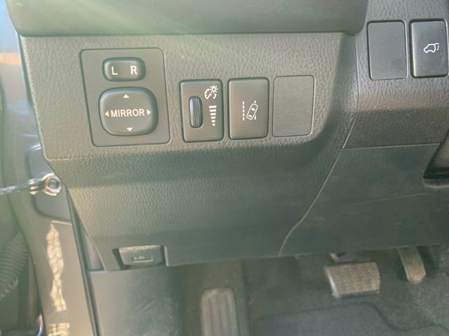 Used 2017 Toyota RAV4 XLE image 23