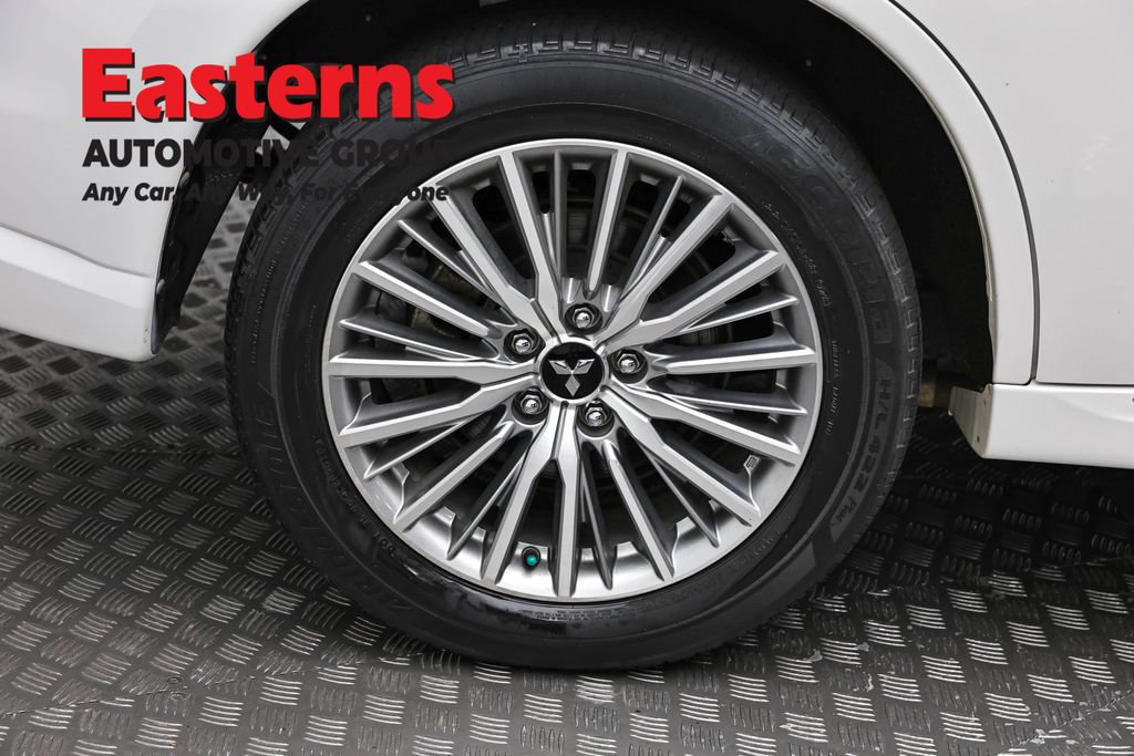Used 2020 Mitsubishi Outlander SEL AWD/4WD image 29