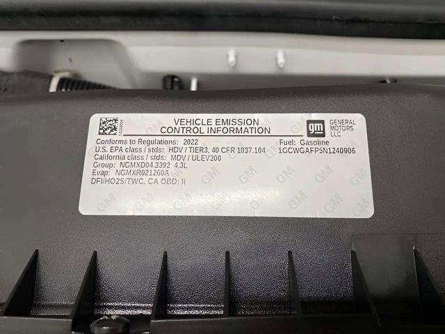 Used 2022 Chevrolet Express 2500 w/ Driver Convenience Package RWD image 13
