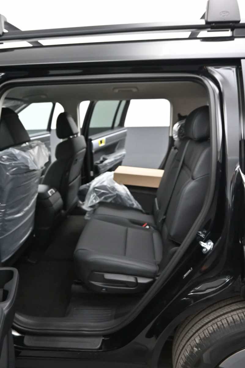 New 2026 Hyundai Santa Fe SEL FWD image 15