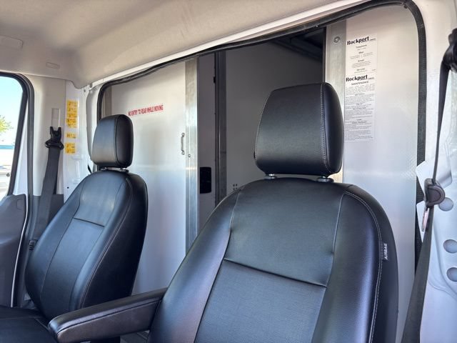 Used 2023 Ford Transit 350 DRW RWD image 28