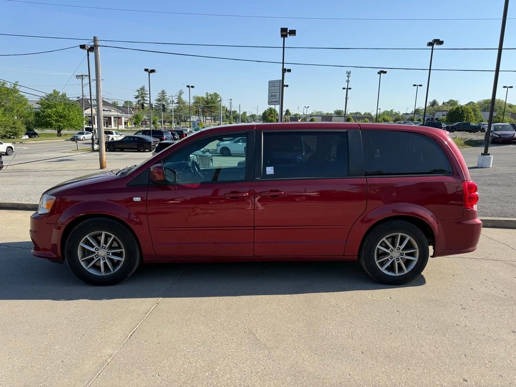 Used 2014 Dodge Grand Caravan SE image 9
