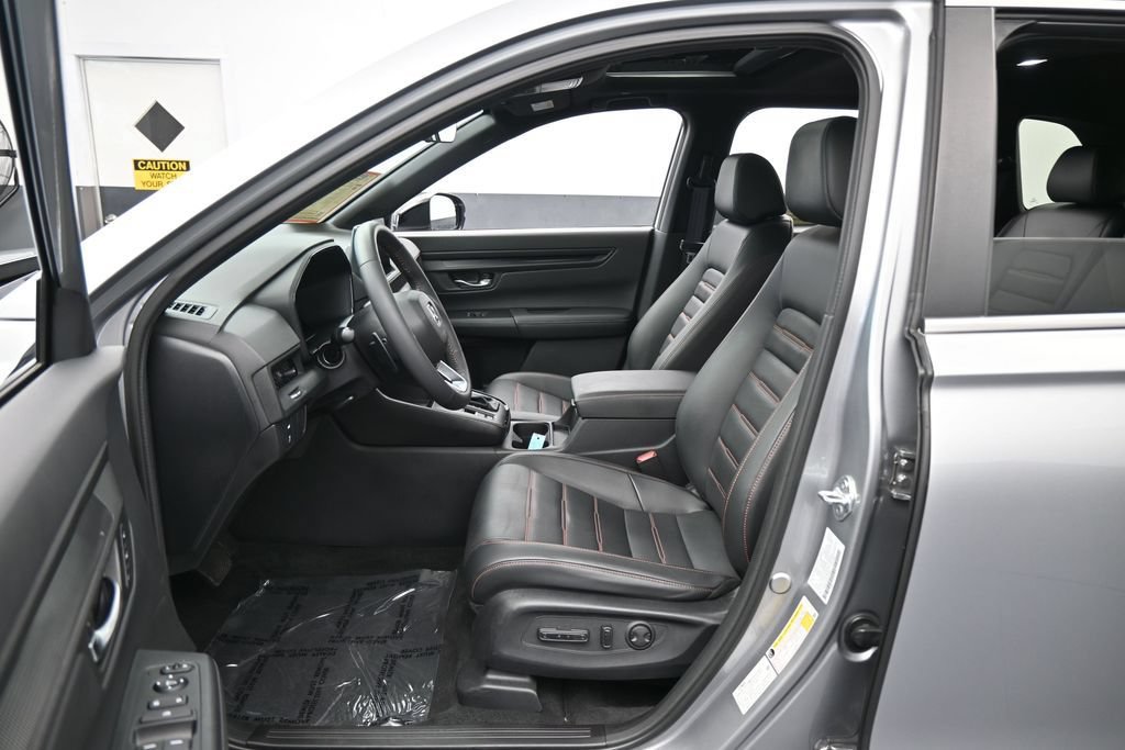Used 2025 Honda CR-V Sport-L image 11