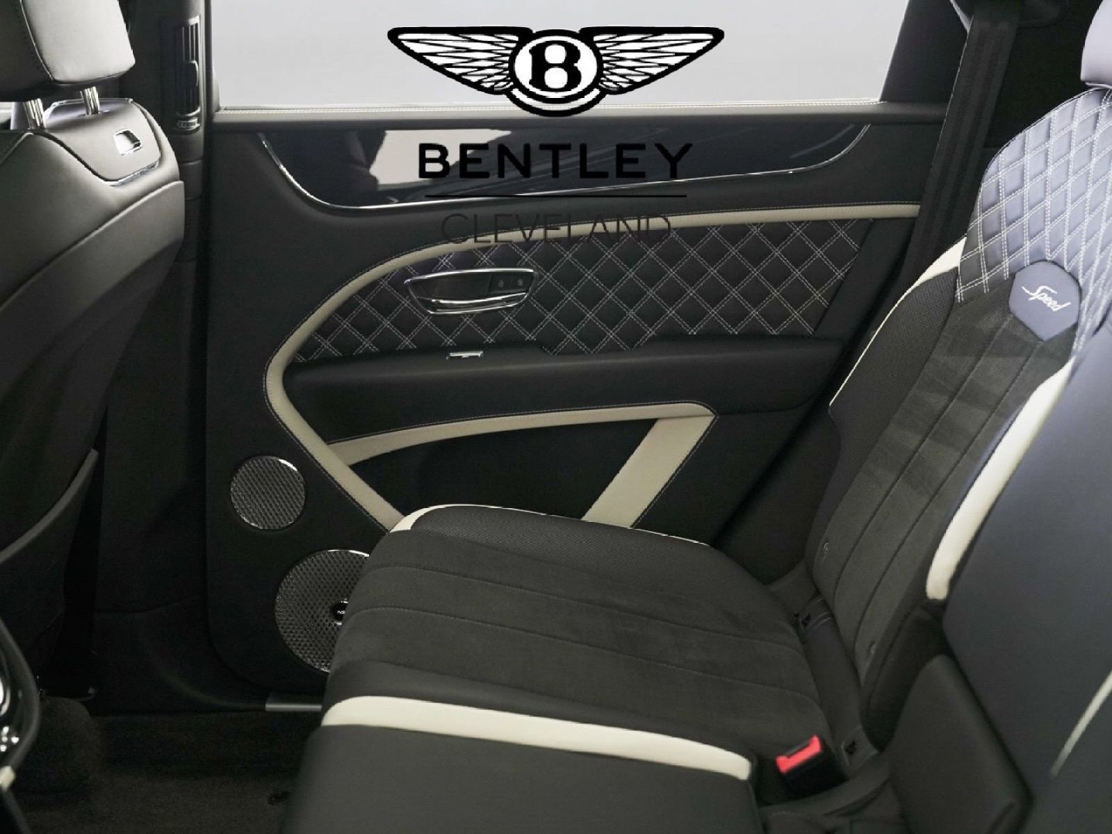 Used 2023 Bentley Bentayga Speed AWD/4WD image 20