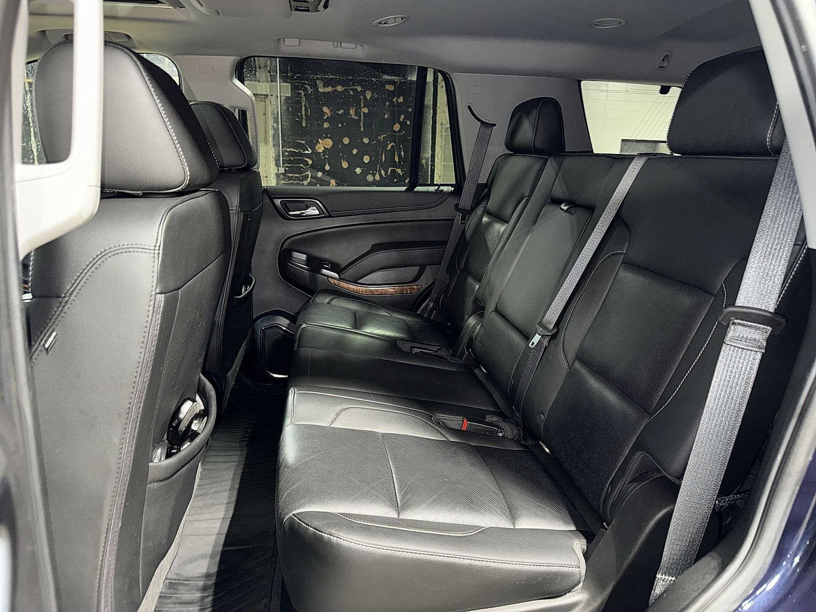 Used 2019 Chevrolet Tahoe Premier AWD/4WD image 17