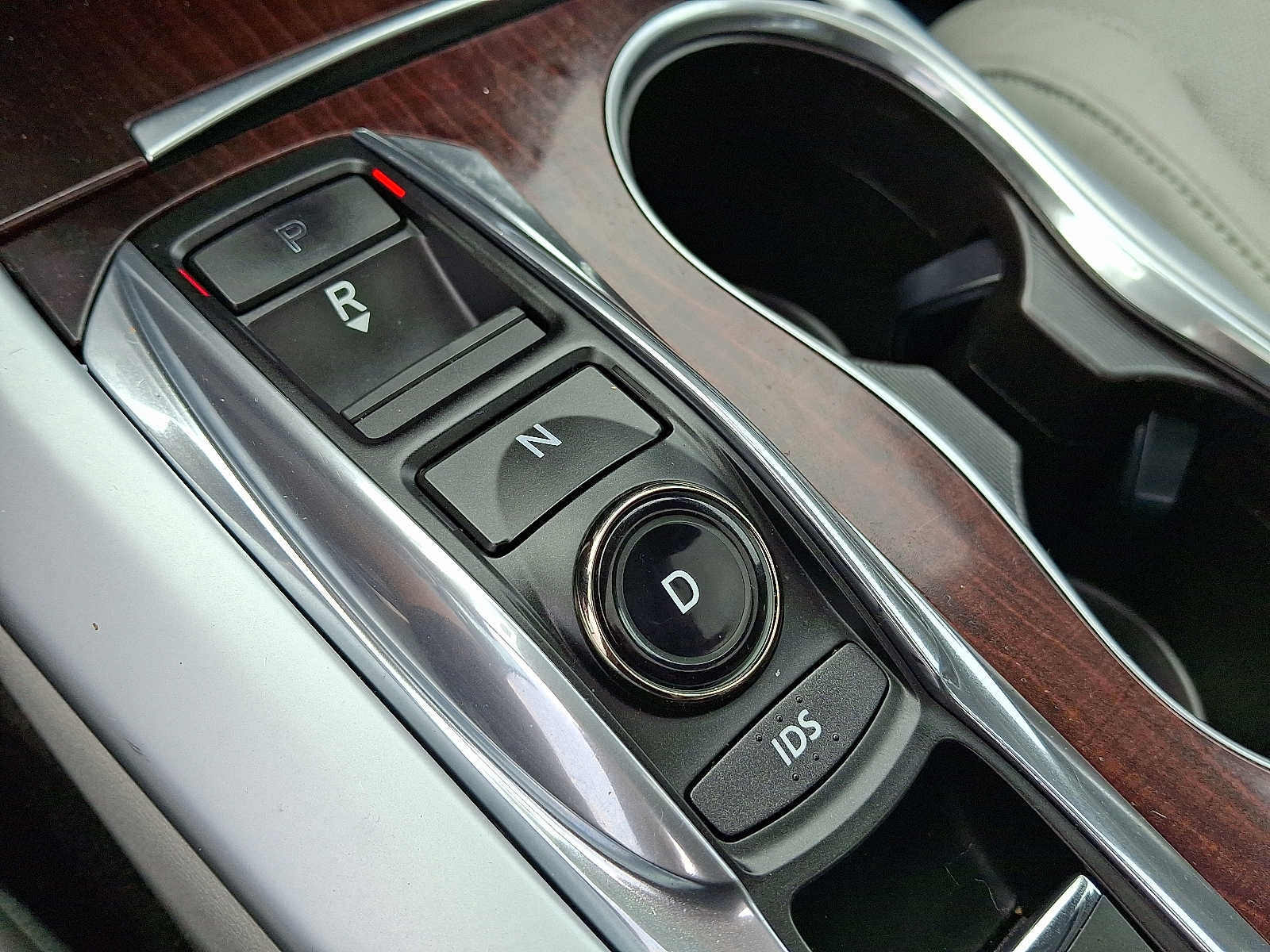 Used 2016 Acura TLX w/ Technology Package FWD image 15