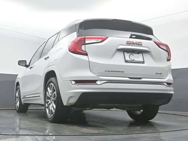Used 2023 GMC Terrain Denali w/ LPO, Floor Liner Package AWD/4WD image 47
