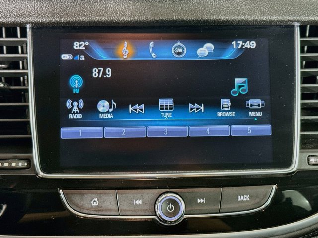 Used 2020 Buick Encore Preferred FWD image 15