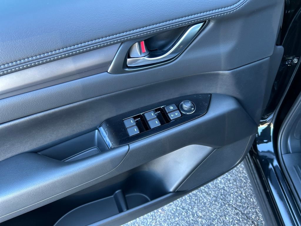 New 2025 MAZDA CX-5 AWD 2.5 S w/ Preferred Package image 15