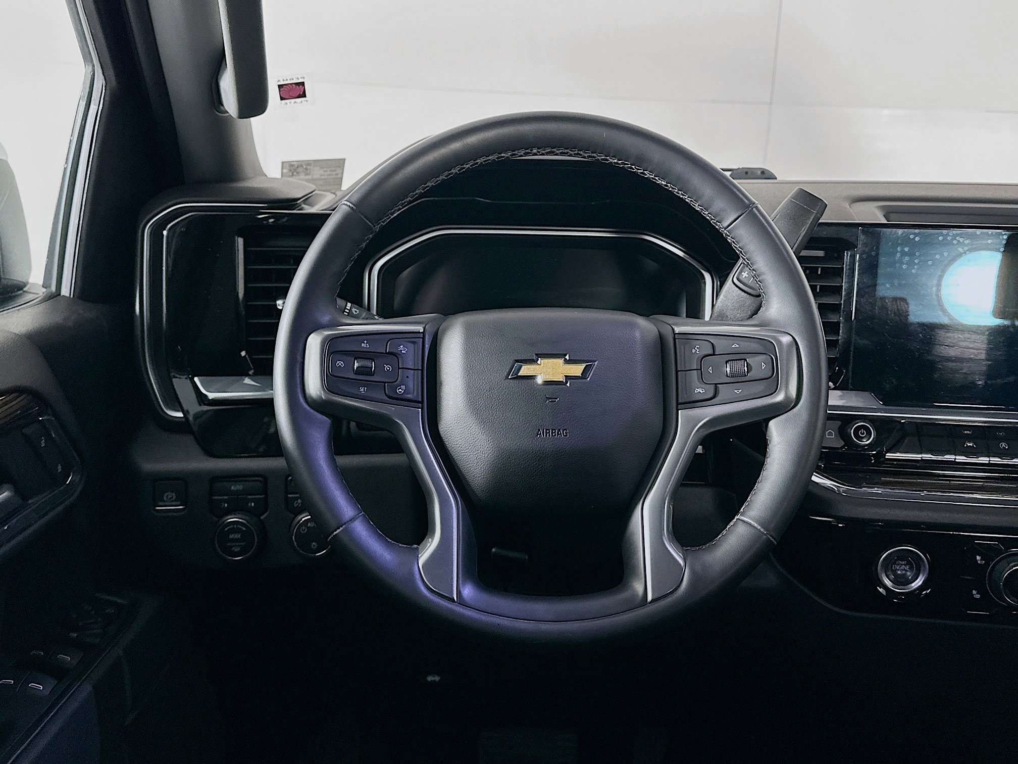 Used 2023 Chevrolet Silverado 1500 LT image 17