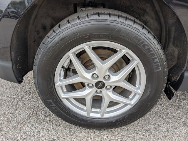 Used 2024 Ford Edge SEL w/ Convenience Package AWD/4WD image 11