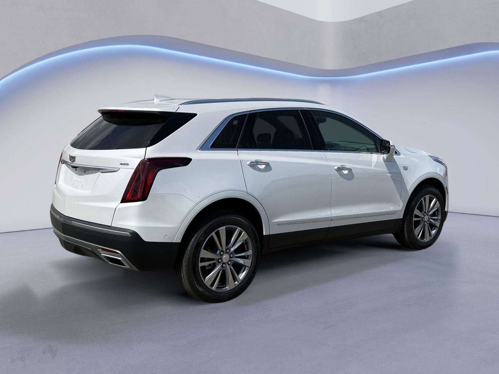 New 2026 Cadillac XT5 Premium Luxury w/ Driver Assist Package image 3