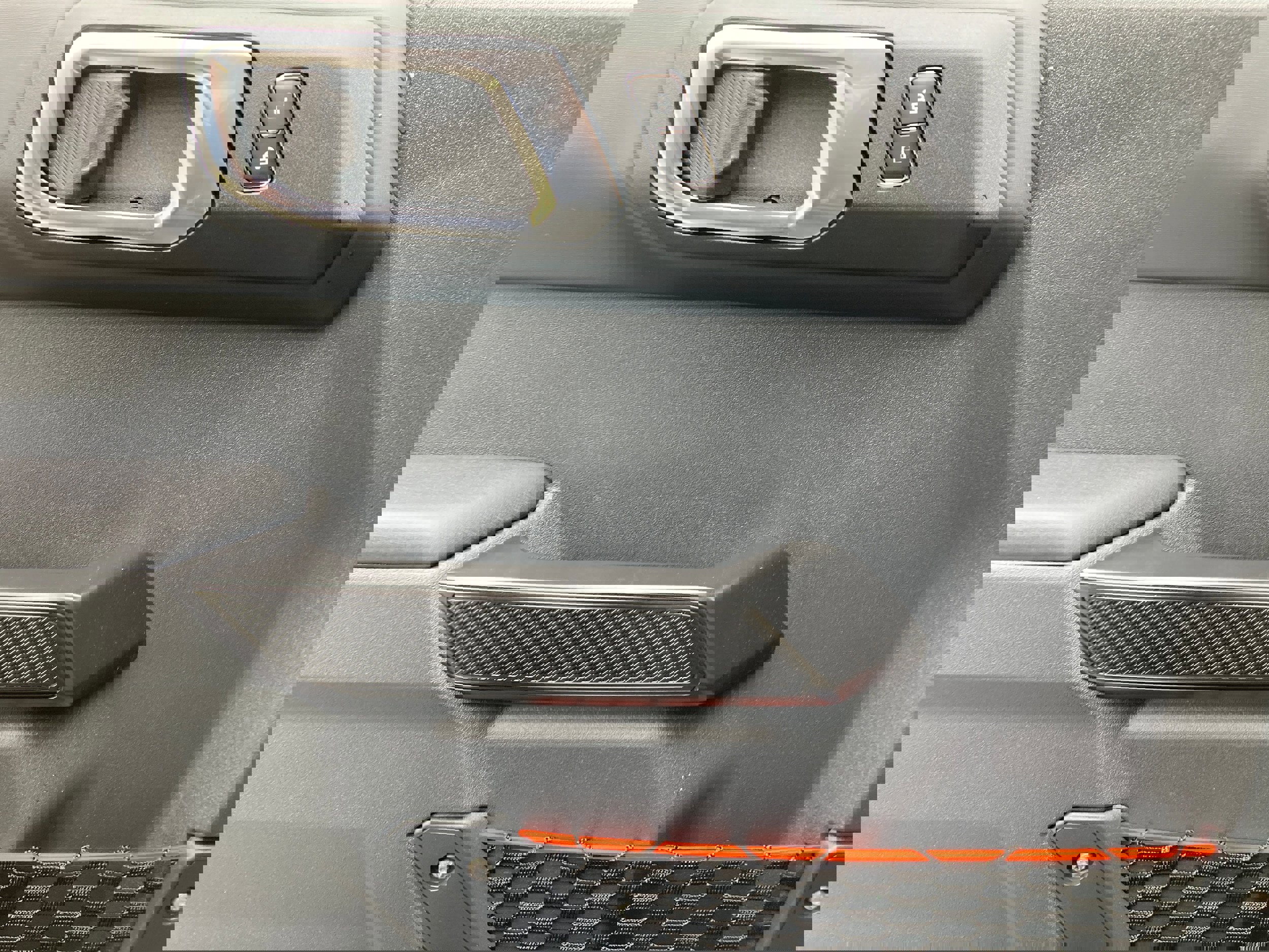 New 2025 Ford Bronco Raptor w/ Interior Carbon Fiber Pack image 32