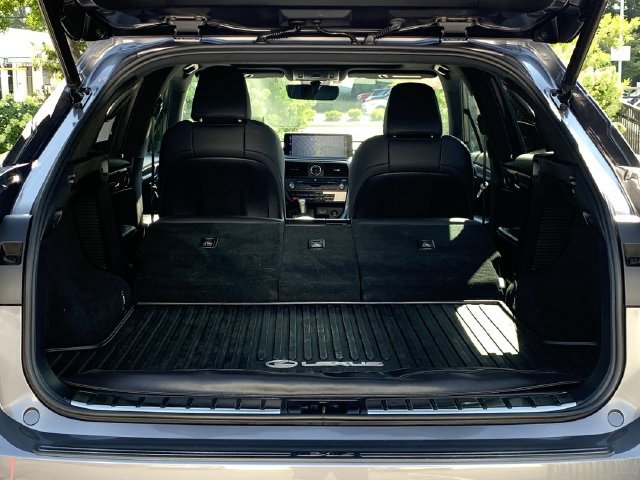 Used 2022 Lexus RX 450h F Sport w/ Cold Area Package (CT) AWD/4WD image 39