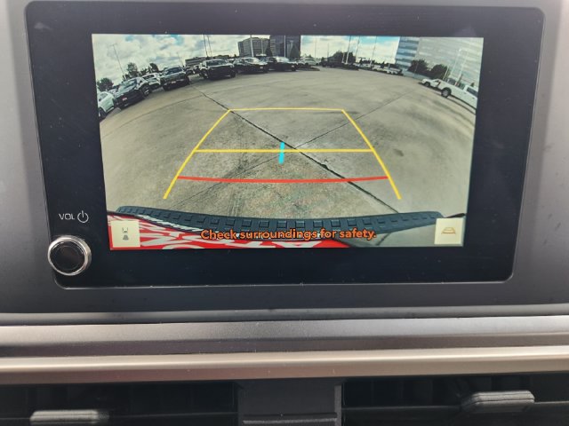 Certified 2025 Toyota 4Runner SR5 AWD/4WD image 16