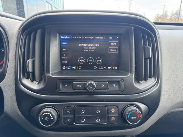 Used 2021 Chevrolet Colorado W/T w/ Custom Special Edition image 15