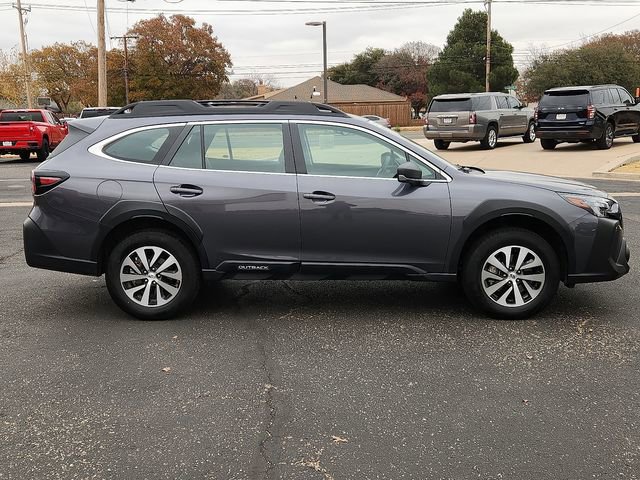 Certified 2025 Subaru Outback AWD/4WD image 5