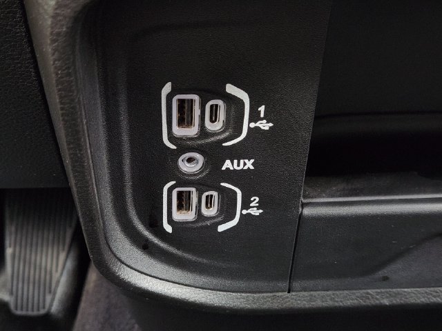 Certified 2025 RAM 2500 Tradesman AWD/4WD image 24