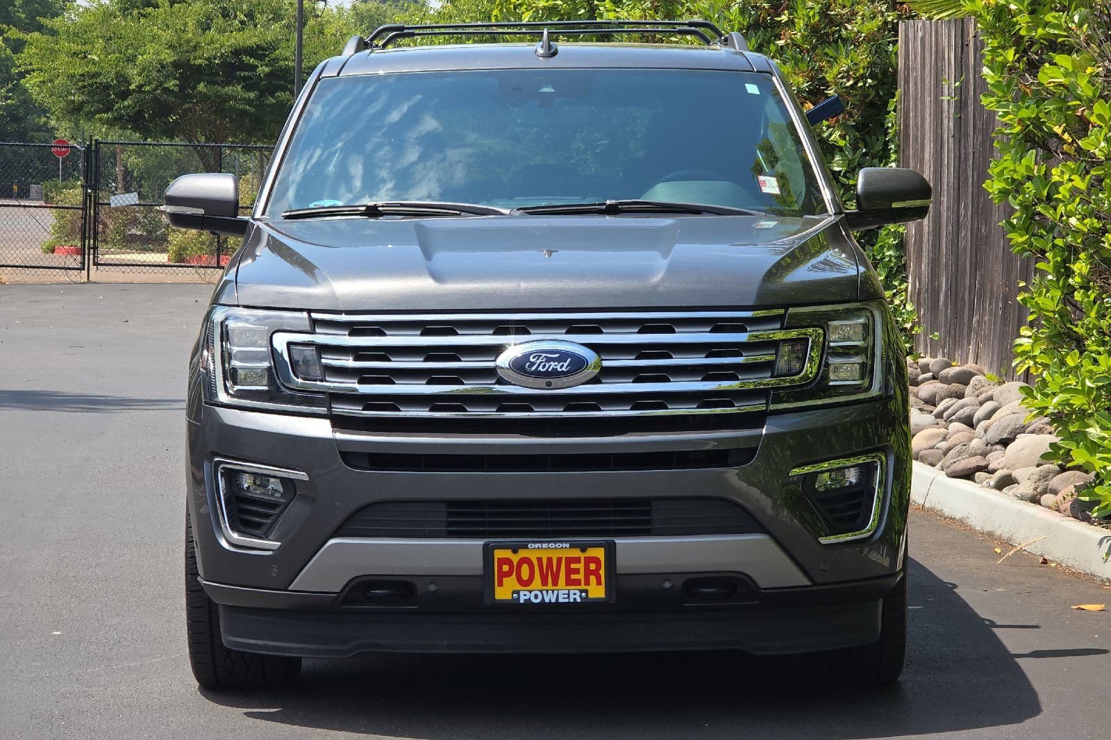 Used 2020 Ford Expedition Limited w/ Equipment Group 302A AWD/4WD image 9
