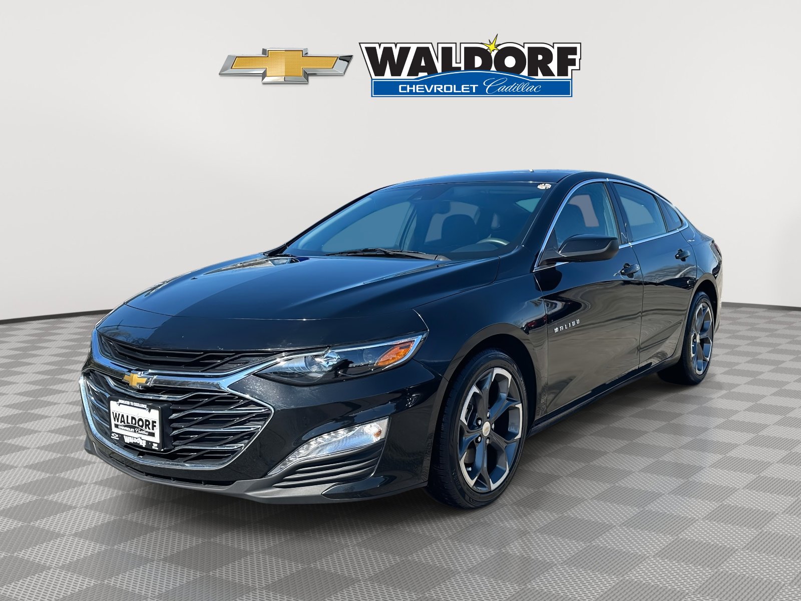 Used 2023 Chevrolet Malibu LT w/ Driver Confidence Package image 3