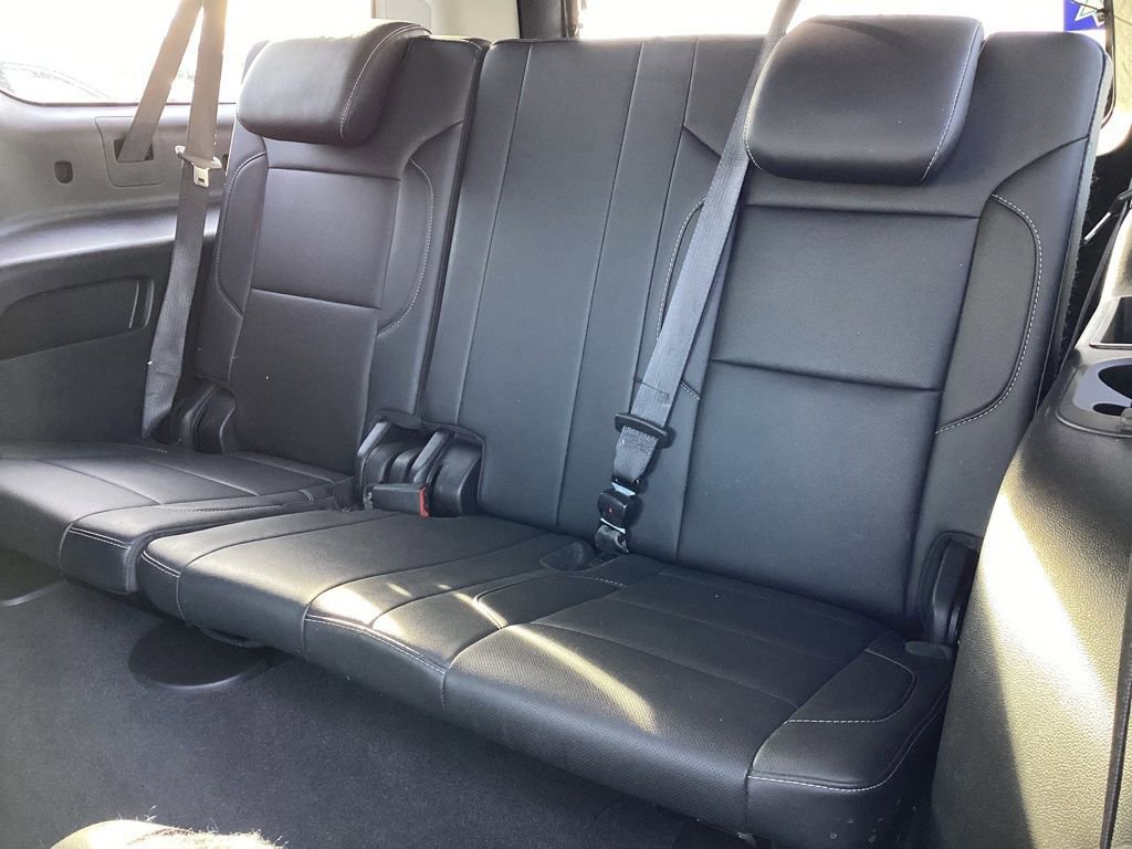 Used 2020 Chevrolet Suburban Premier image 21