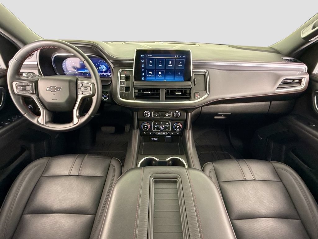 Used 2024 Chevrolet Suburban RST w/ Luxury Package RWD image 9