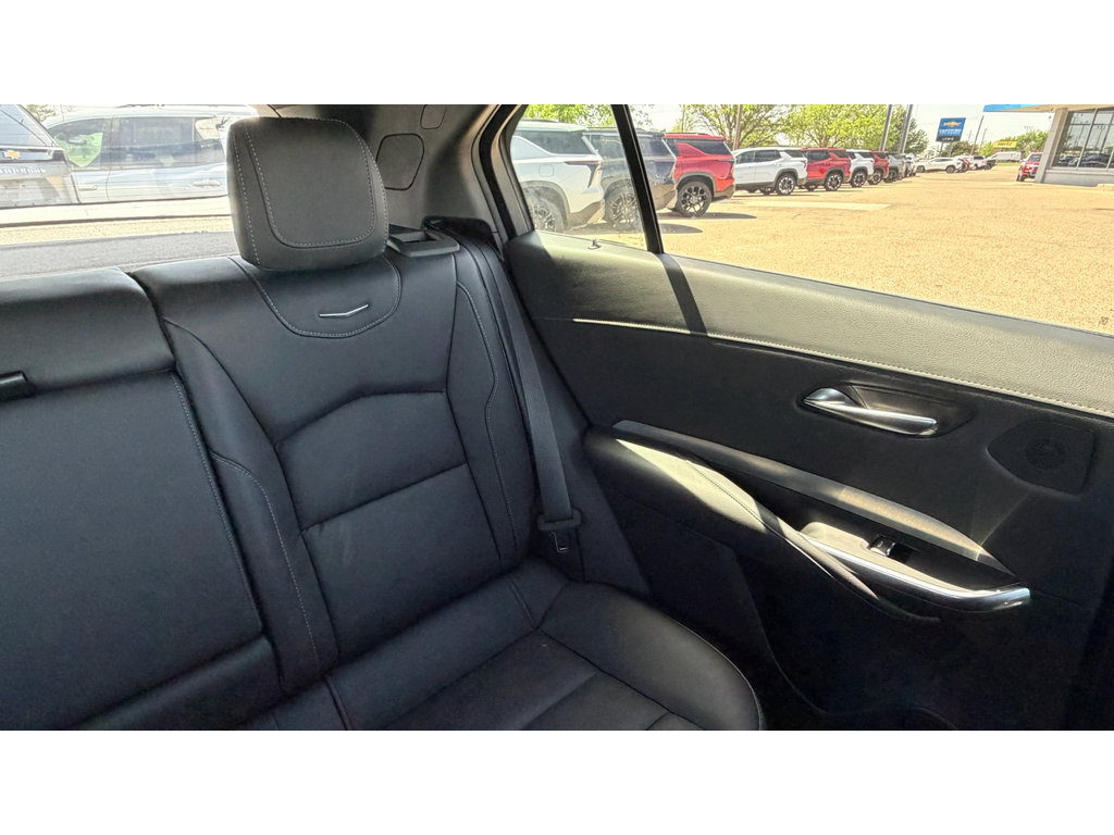 Used 2023 Cadillac XT4 Premium Luxury w/ Technology Package AWD/4WD image 24