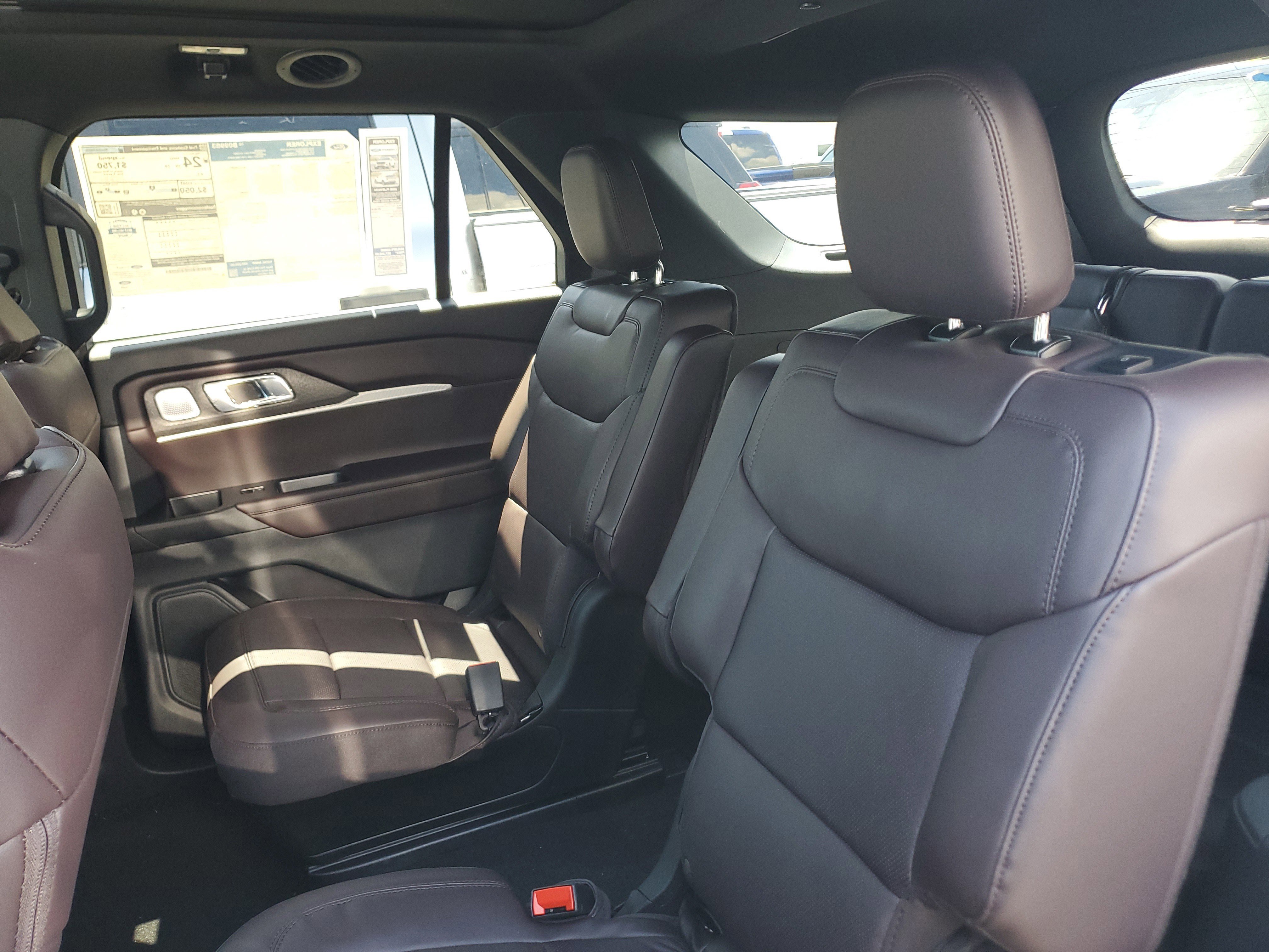 New 2026 Ford Explorer Platinum RWD image 11