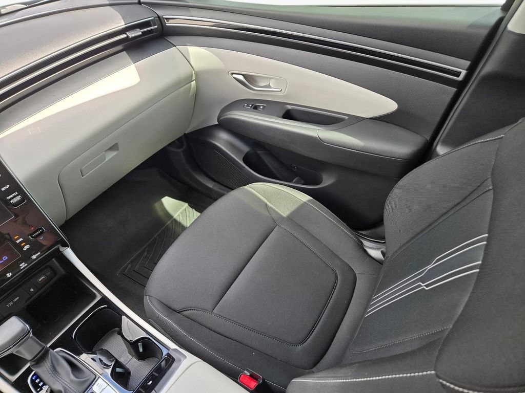 Certified 2024 Hyundai Tucson SEL FWD image 19