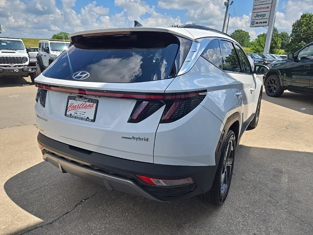Used 2022 Hyundai Tucson Limited AWD/4WD image 11