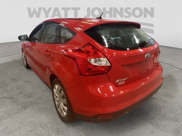 Used 2012 Ford Focus SE FWD image 6