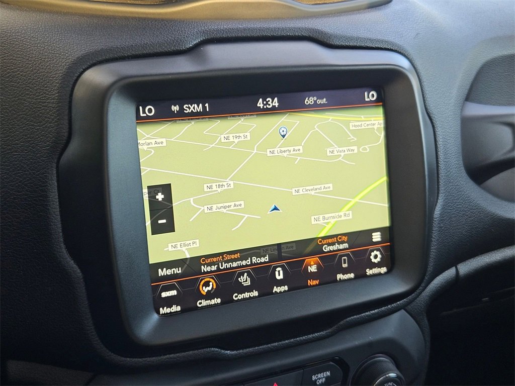 Certified 2021 Jeep Renegade Latitude w/ Luxury Group I image 25