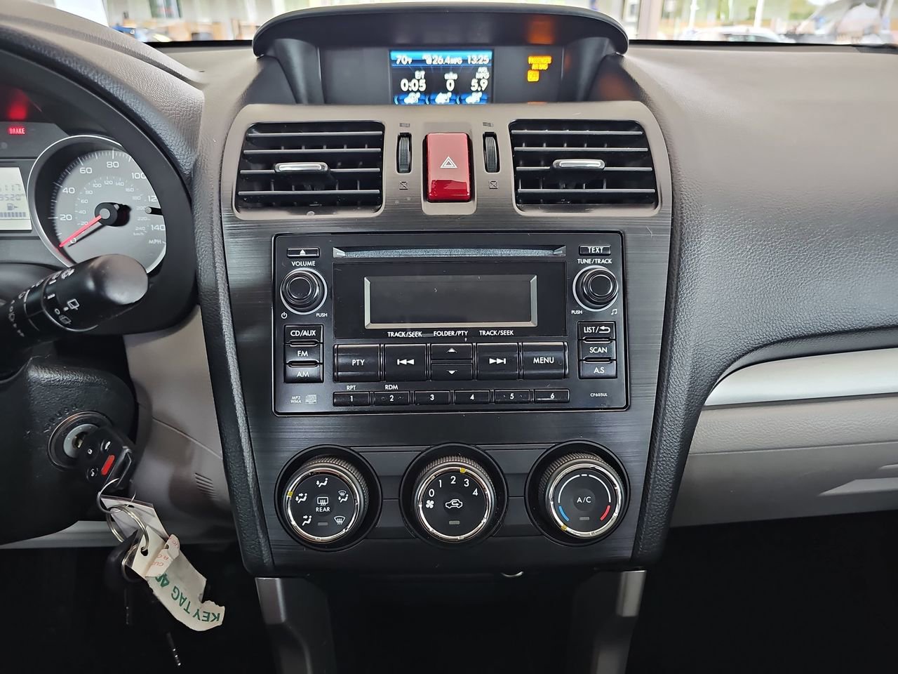 Used 2015 Subaru Forester 2.5i AWD/4WD image 26