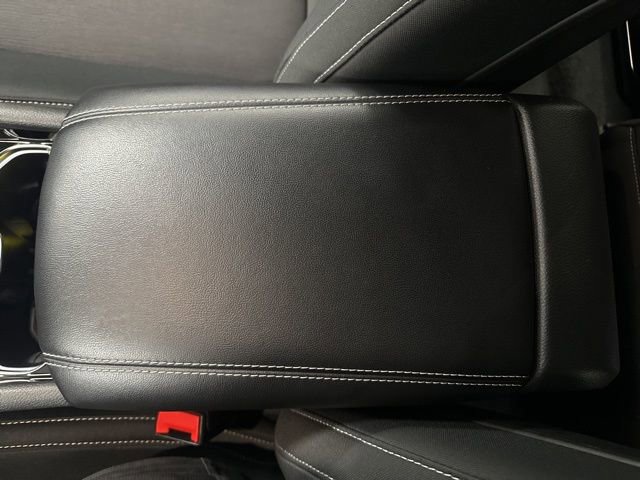 Used 2023 Jeep Grand Cherokee L Laredo image 17