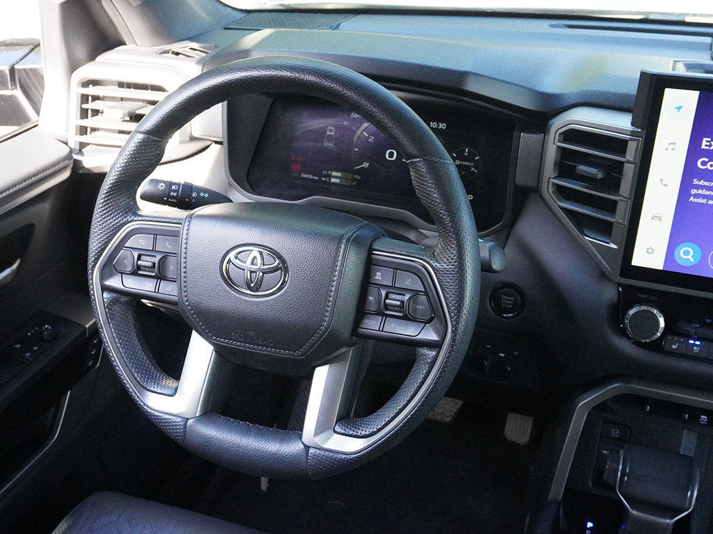 Used 2025 Toyota Tundra Limited AWD/4WD image 38