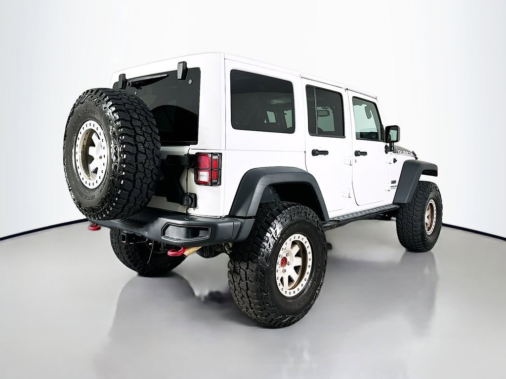 Used 2017 Jeep Wrangler Unlimited Rubicon AWD/4WD image 9