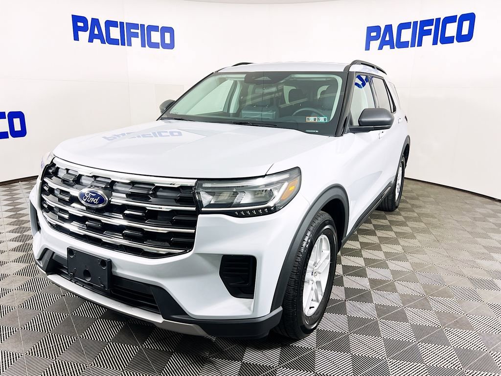 Used 2026 Ford Explorer Active image 5