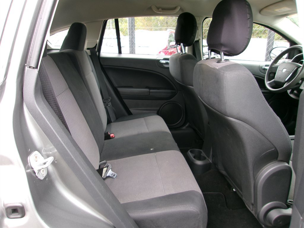 Used 2011 Dodge Caliber Mainstreet image 17