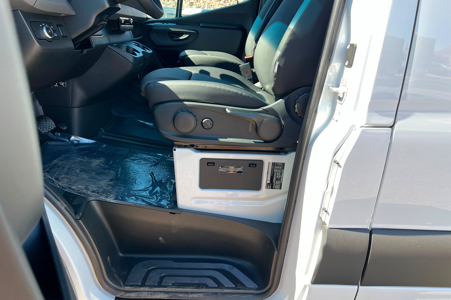 New 2026 Mercedes-Benz Sprinter 2500 image 13