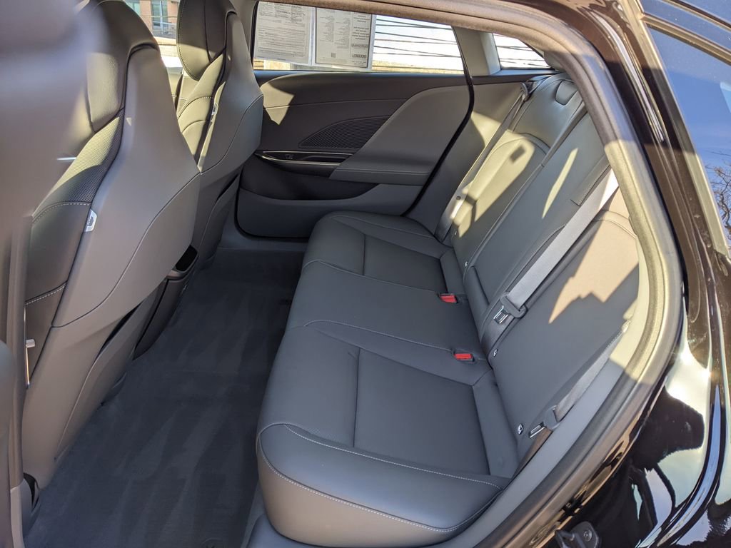 Used 2025 Lucid Air Pure image 22